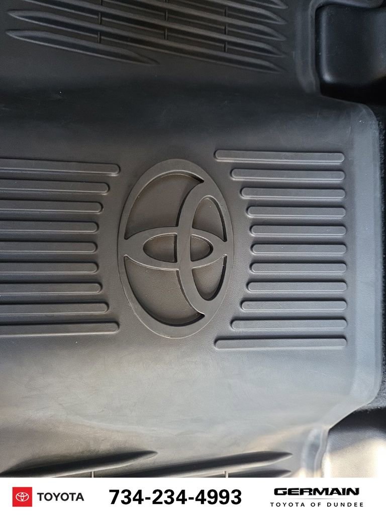 Used 2023 Toyota 4Runner TRD Off-Road image 21