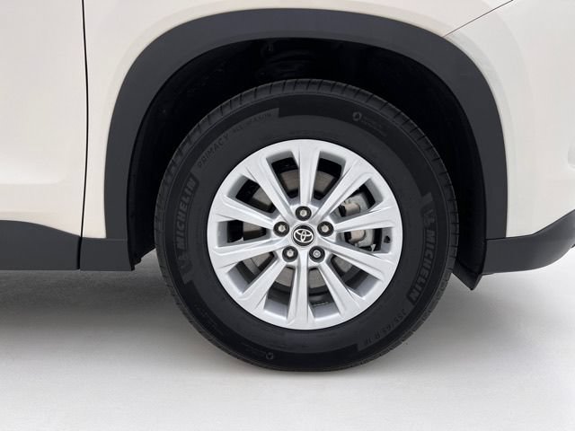 Used 2024 Toyota Grand Highlander AWD image 34