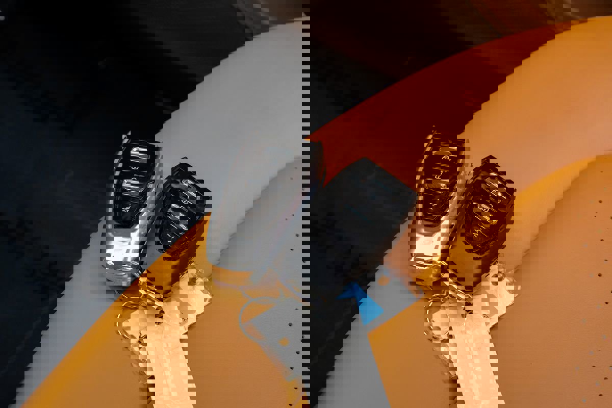 Used 2021 Aston Martin DBX AWD/4WD image 55