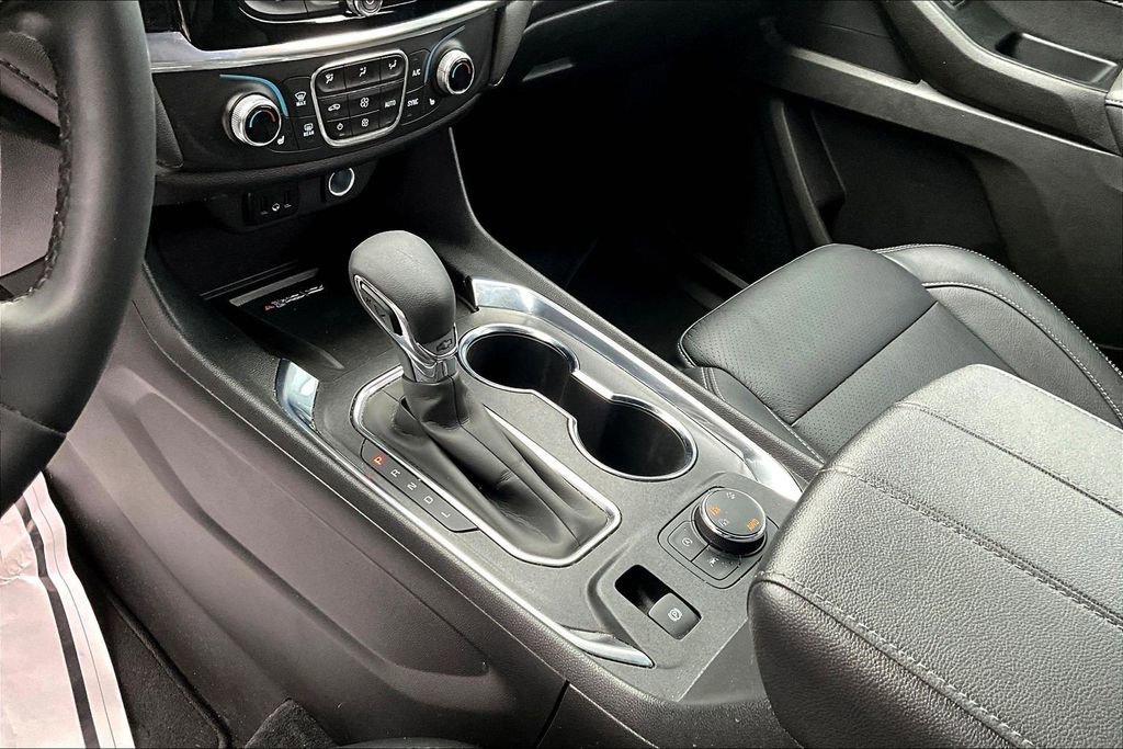Used 2023 Chevrolet Traverse LT w/ Midnight/Sport Edition AWD/4WD image 18