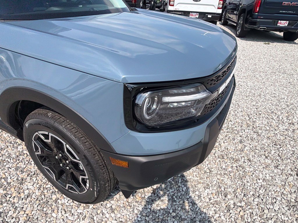 New 2026 Ford Bronco Sport Outer Banks w/ Outer Banks Tech Package+ AWD/4WD image 11