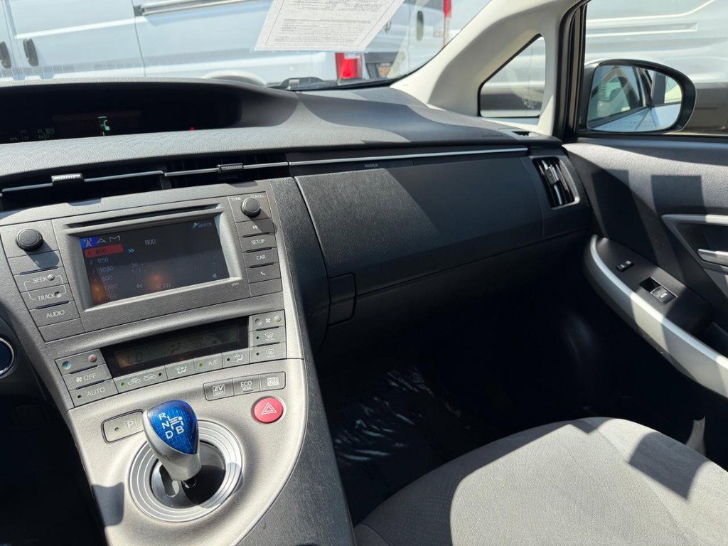 Used 2013 Toyota Prius Two image 26