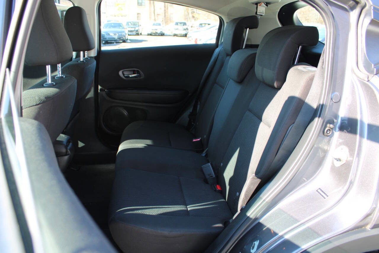Used 2016 Honda HR-V LX image 26