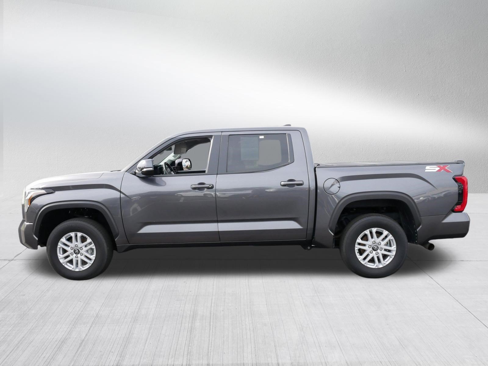 Used 2024 Toyota Tundra SR5 AWD/4WD image 4