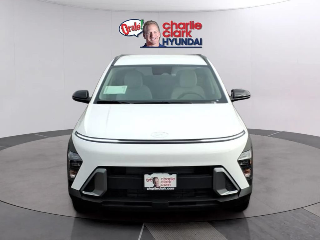 New 2026 Hyundai Kona SEL Sport FWD image 8