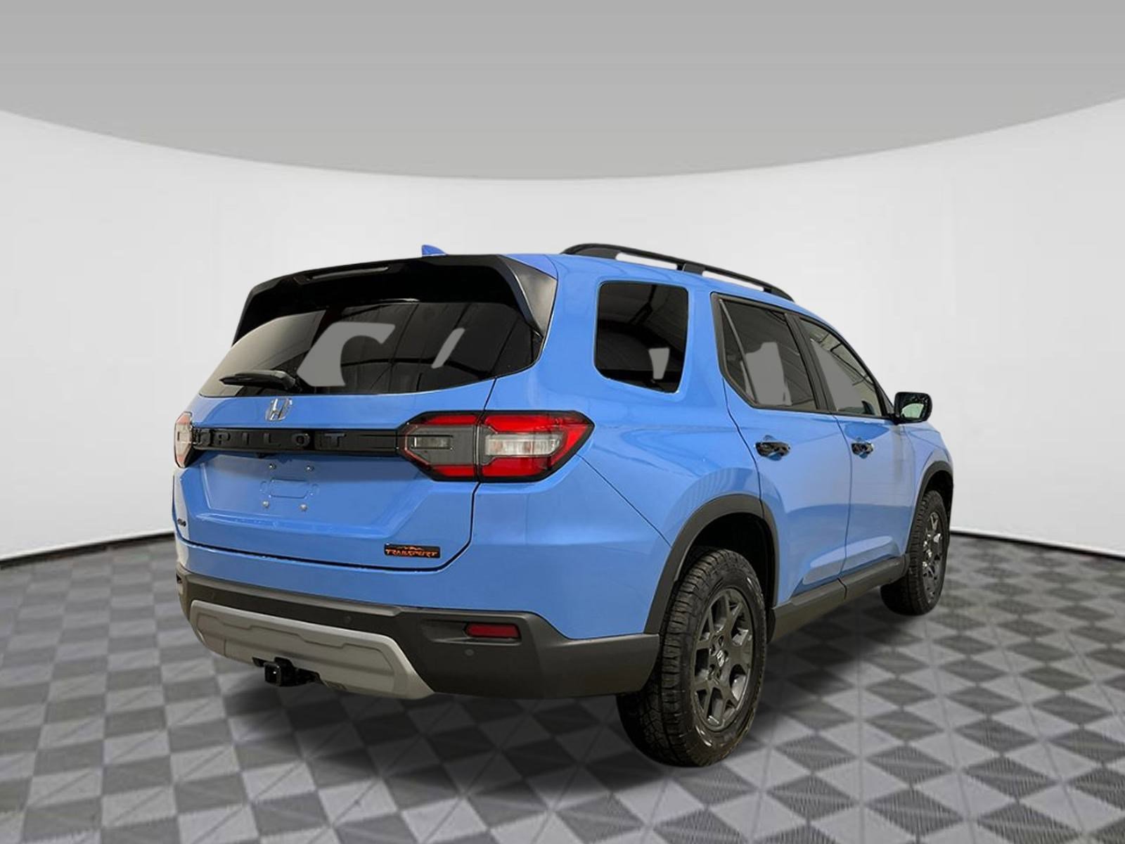 New 2025 Honda Pilot TrailSport image 5