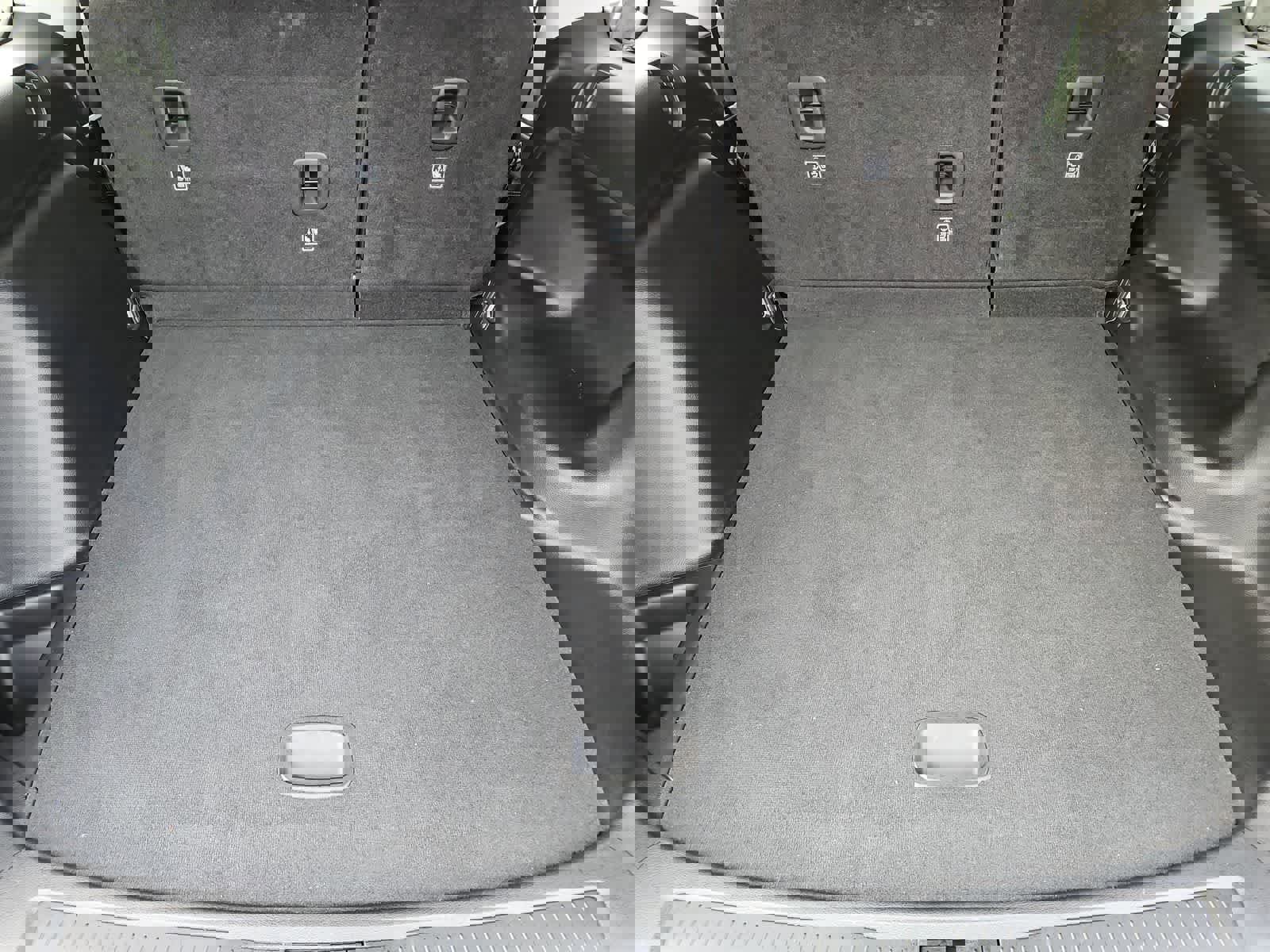 Used 2023 Jeep Grand Cherokee Limited image 35