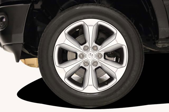 Used 2022 RAM 1500 Limited w/ Body Color Bumper Group image 9