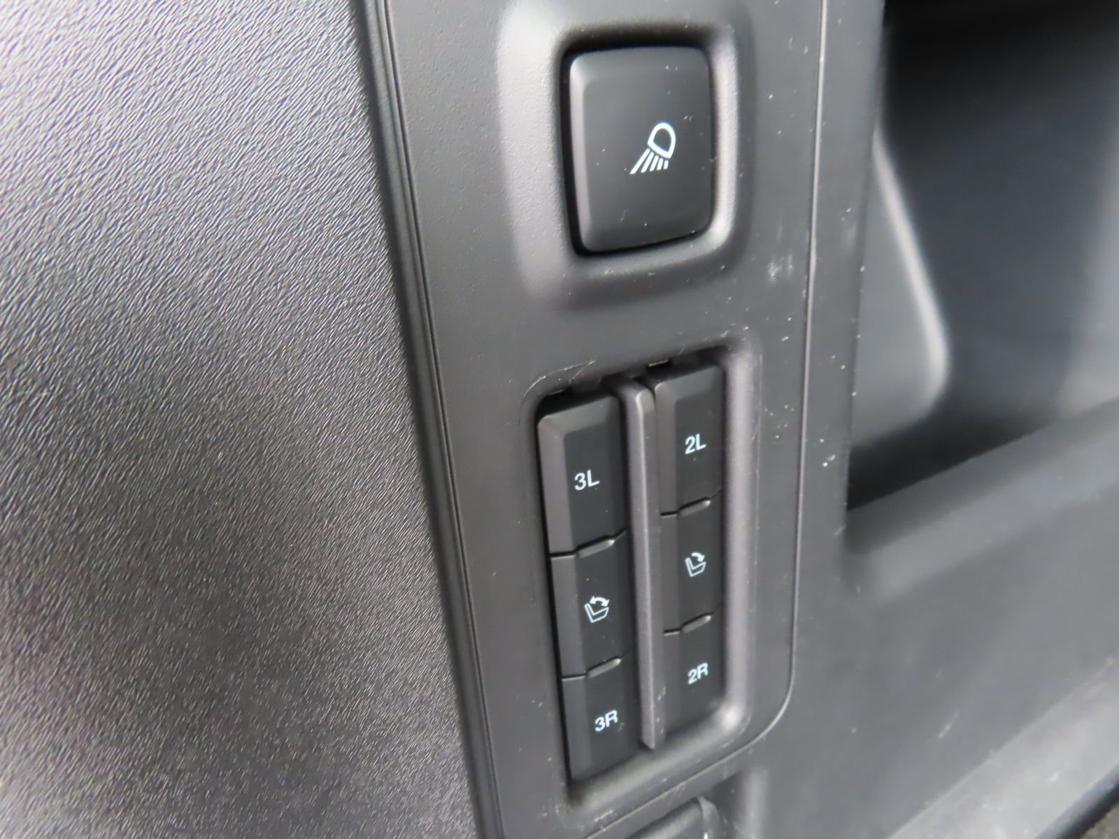 Certified 2025 Ford Expedition Max Platinum w/ Driver's Package image 46