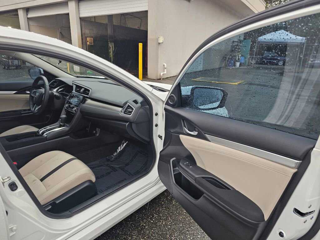 Used 2016 Honda Civic EX-T image 12