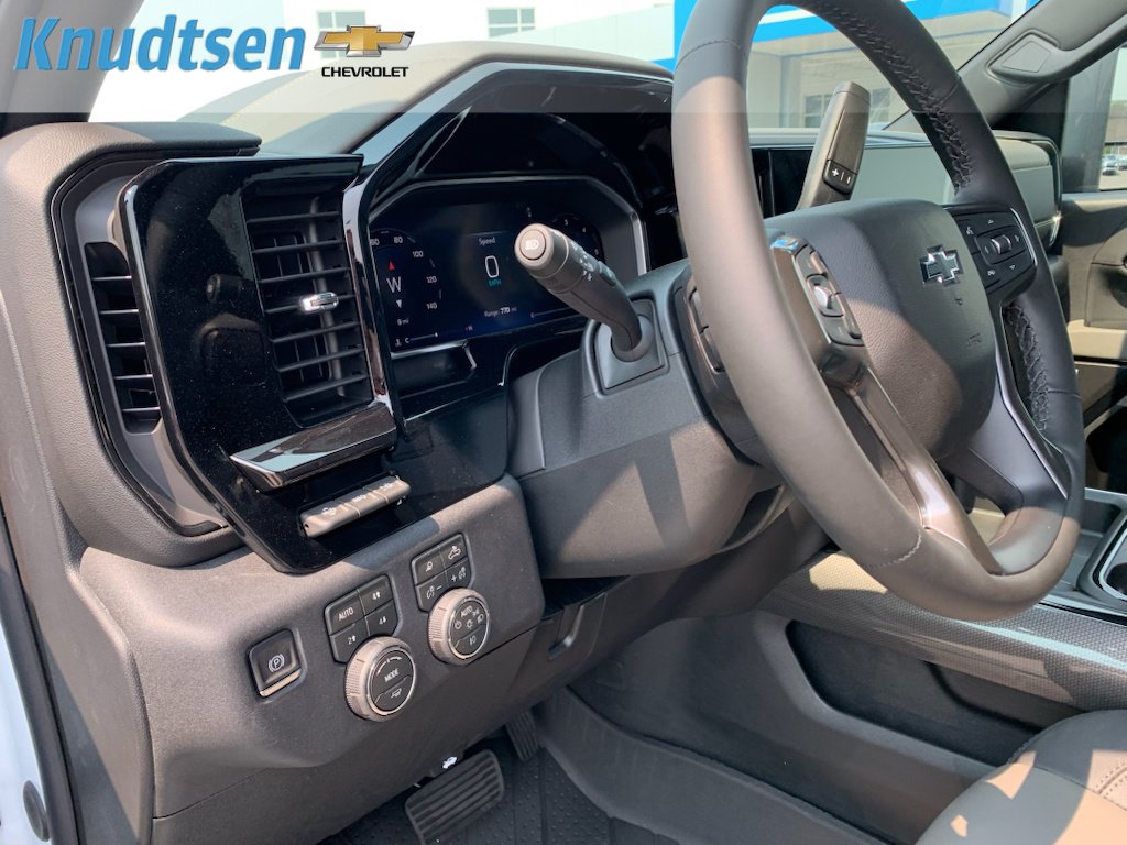 New 2026 Chevrolet Silverado 2500 ZR2 w/ LPO, Dark Essentials Package AWD/4WD image 20