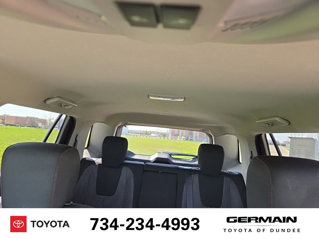 Used 2017 GMC Terrain SLE w/ Convenience Package FWD image 16