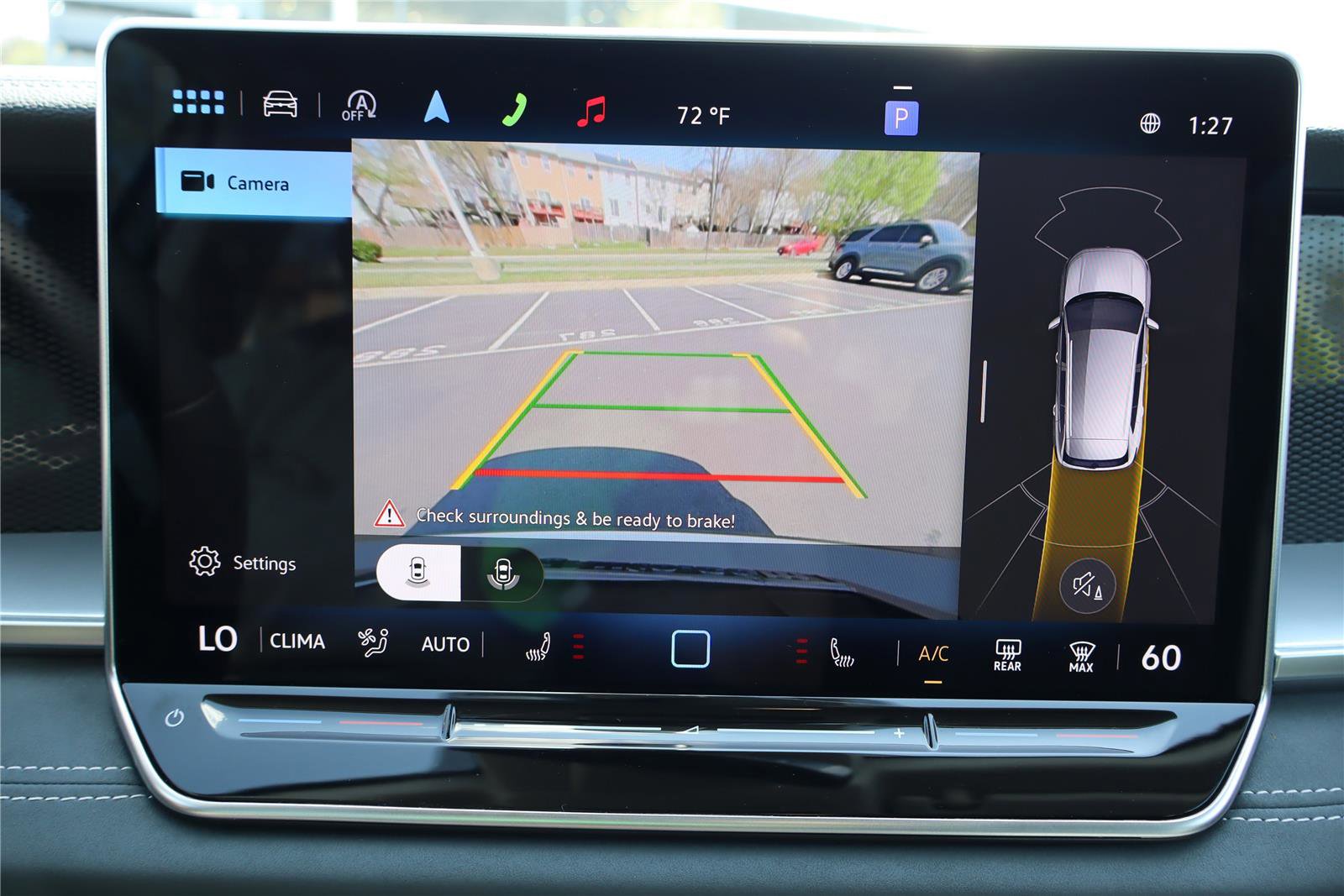 Used 2025 Volkswagen Tiguan SE image 20