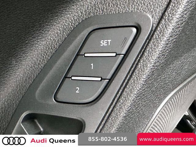 Certified 2025 Audi Q3 2.0T Premium Plus w/ Premium Plus Package image 18