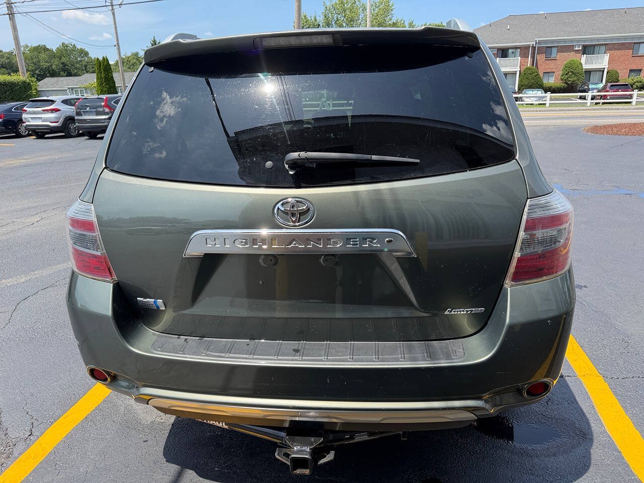 Used 2010 Toyota Highlander Limited AWD/4WD image 9