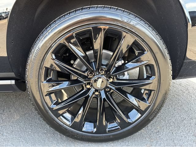 New 2026 Cadillac Escalade ESV Platinum Sport w/ LPO, ONYX Package AWD/4WD image 16