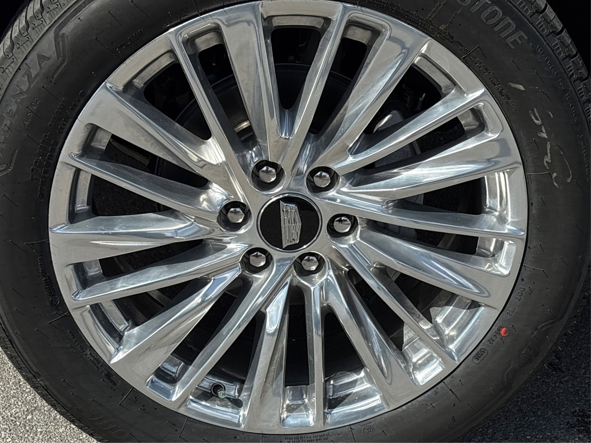 New 2026 Cadillac Escalade Luxury image 13