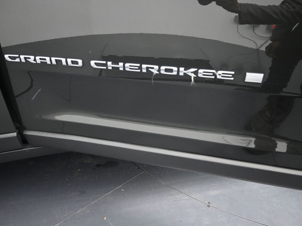 Used 2022 Jeep Grand Cherokee L Limited image 54