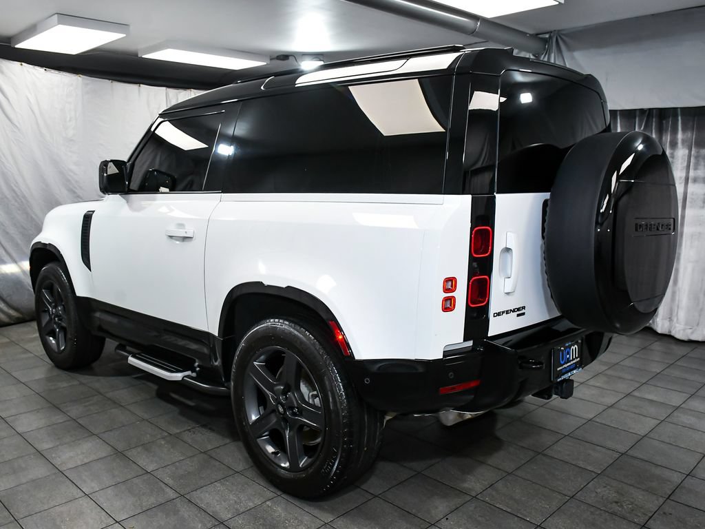 Used 2023 Land Rover Defender 90 X-Dynamic SE AWD/4WD image 4