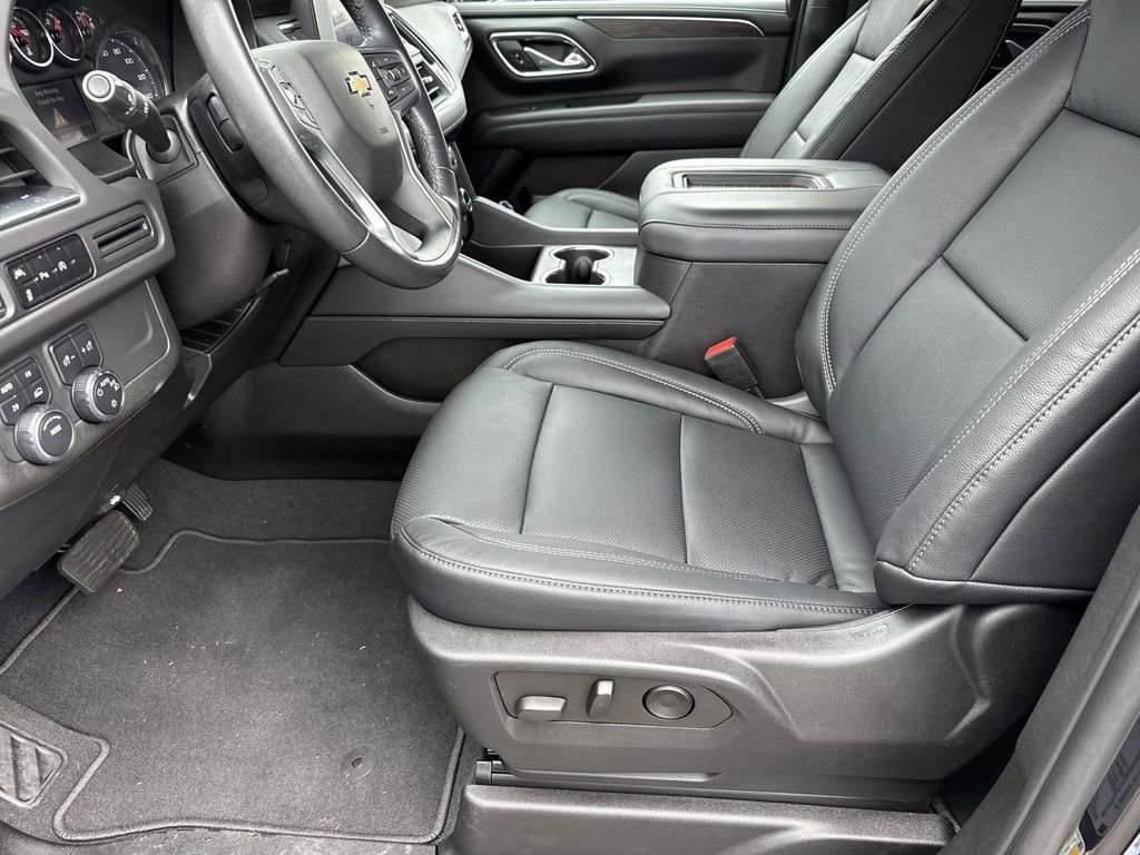 Used 2023 Chevrolet Tahoe LS AWD/4WD image 9