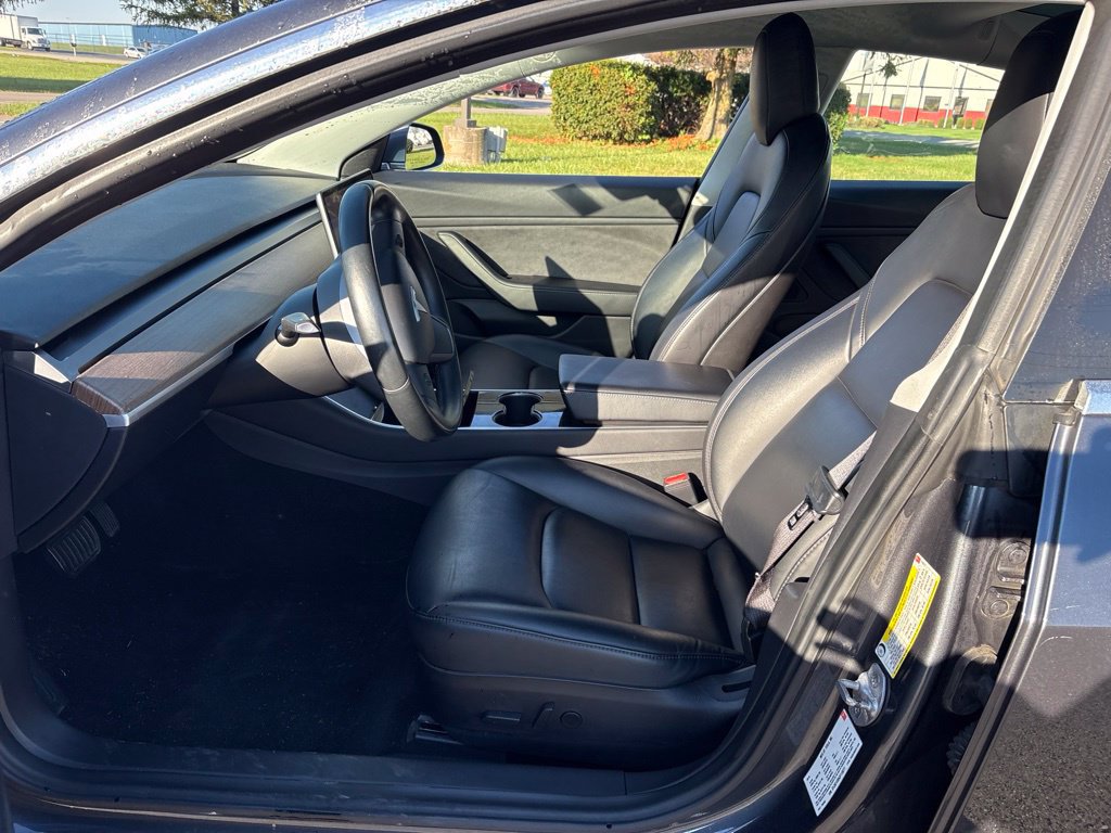 Used 2018 Tesla Model 3 Long Range AWD/4WD image 13