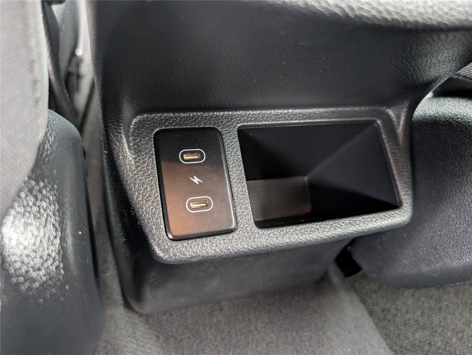 Used 2024 Kia Seltos LX AWD/4WD image 15