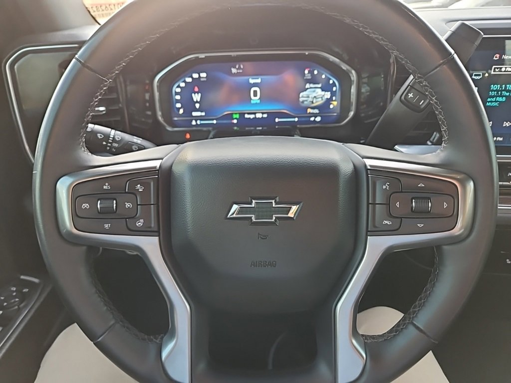 Used 2024 Chevrolet Silverado 1500 RST w/ Z71 Off-Road Package image 18