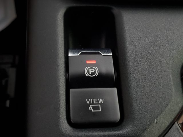 Certified 2025 Subaru Forester Touring w/ Popular Package - Touring AWD/4WD image 31