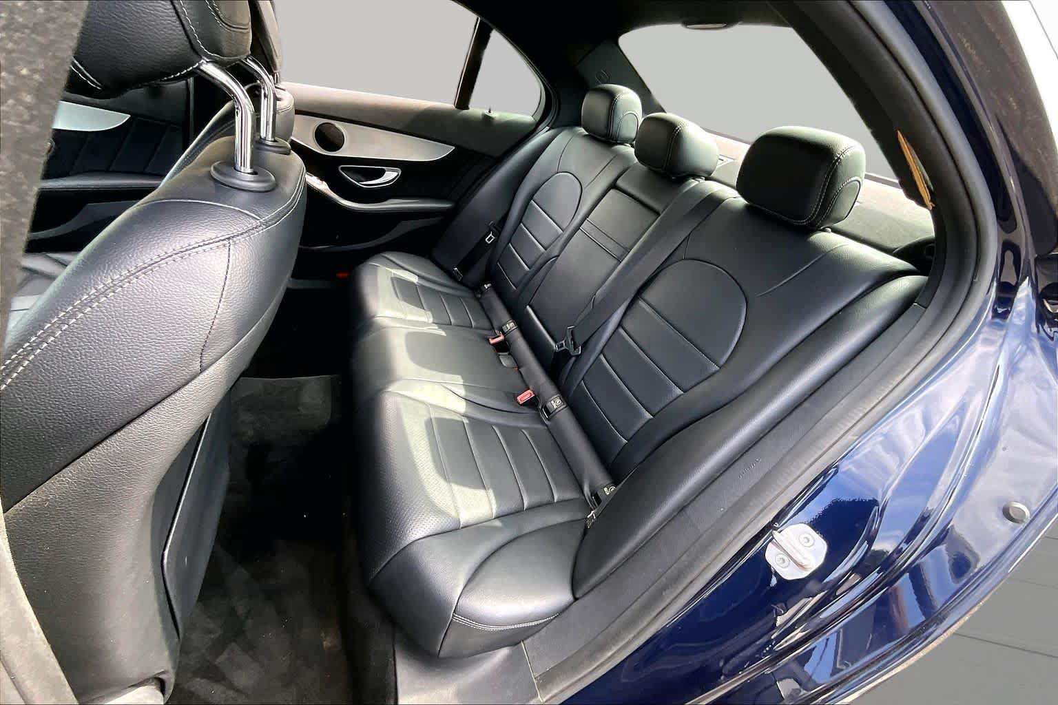 Used 2018 Mercedes-Benz C 300 4MATIC Sedan image 20