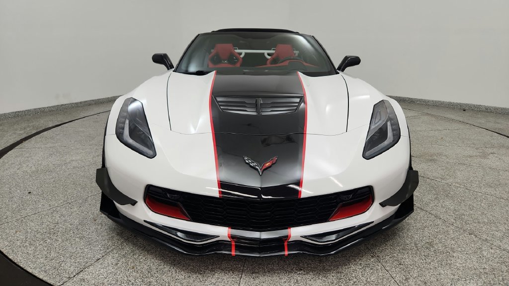 Used 2017 Chevrolet Corvette Z06 RWD image 9