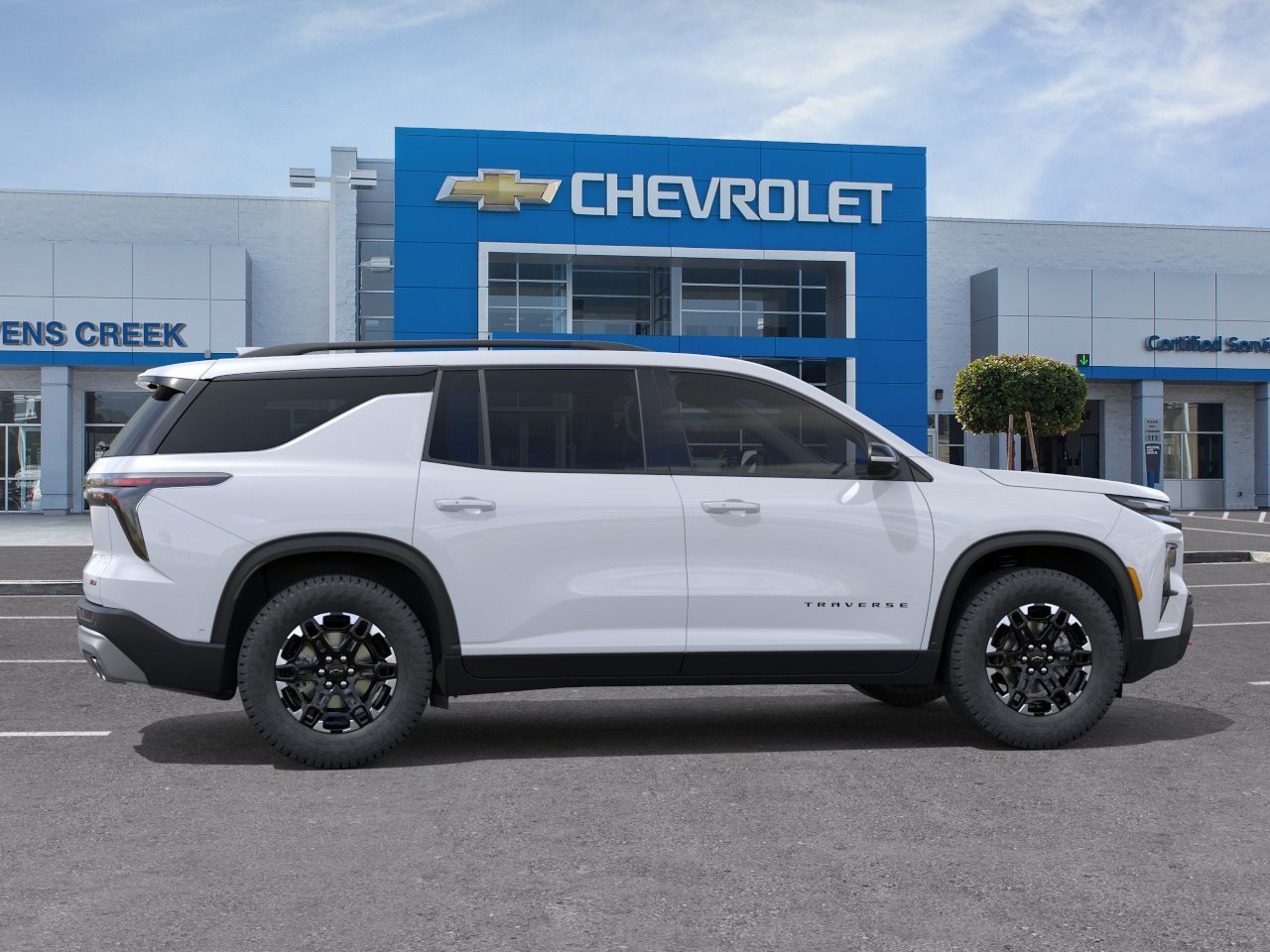 New 2027 Chevrolet Traverse Z71 w/ Driver Confidence Package AWD/4WD image 3