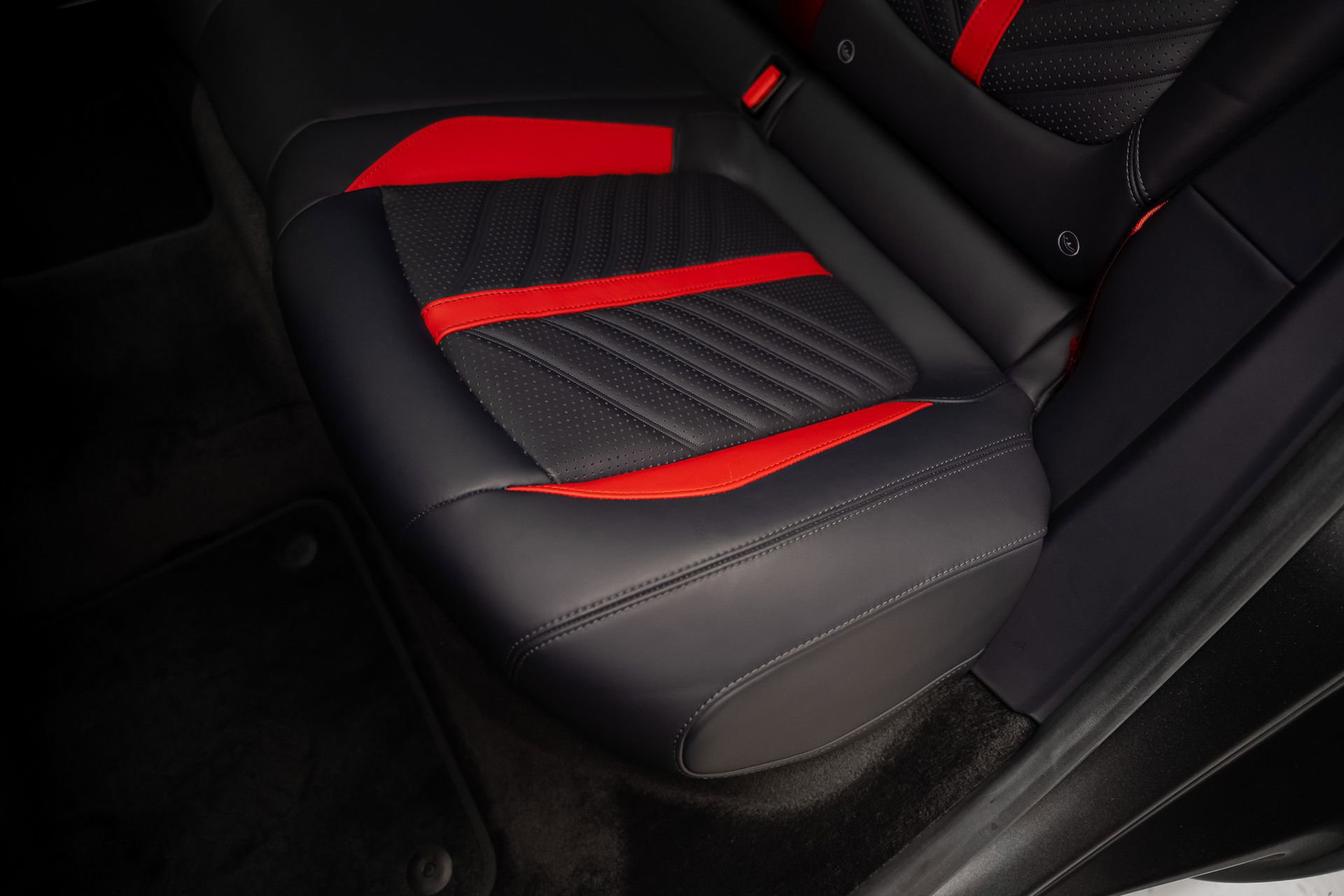 Used 2024 Aston Martin DBX 707 AWD/4WD image 67
