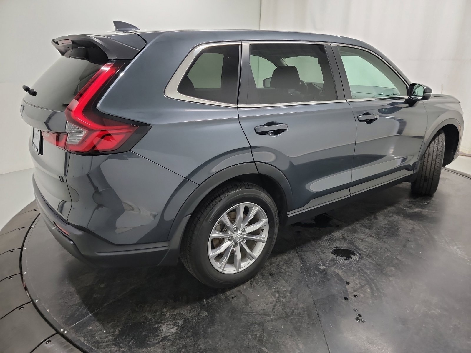 Used 2023 Honda CR-V EX-L image 9