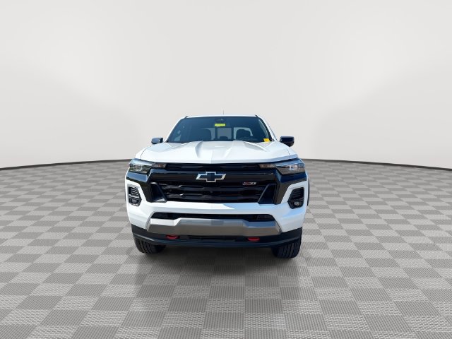 Certified 2023 Chevrolet Colorado Z71 w/ Z71 Convenience Package 2 AWD/4WD image 5