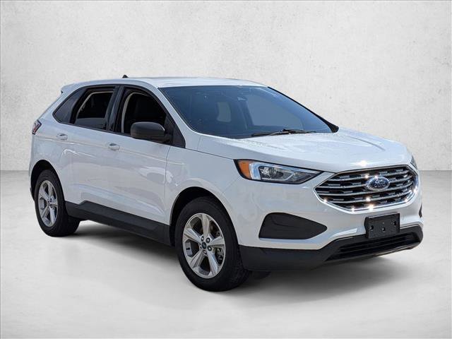 Used 2019 Ford Edge SE w/ SE Fleet Driver's Package FWD image 3