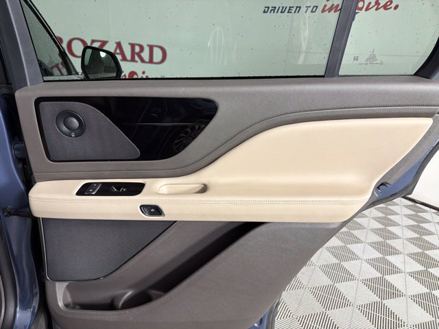 Used 2021 Lincoln Aviator Reserve w/ Elements Package Plus RWD image 44