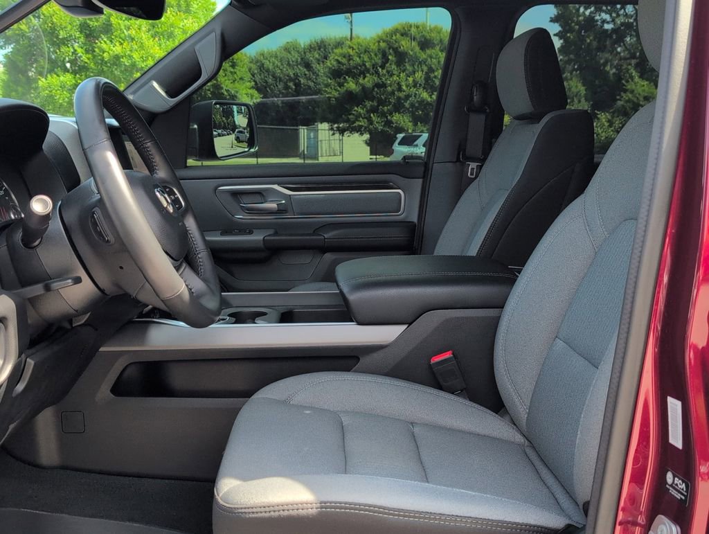 Used 2023 RAM 1500 Big Horn AWD/4WD image 11