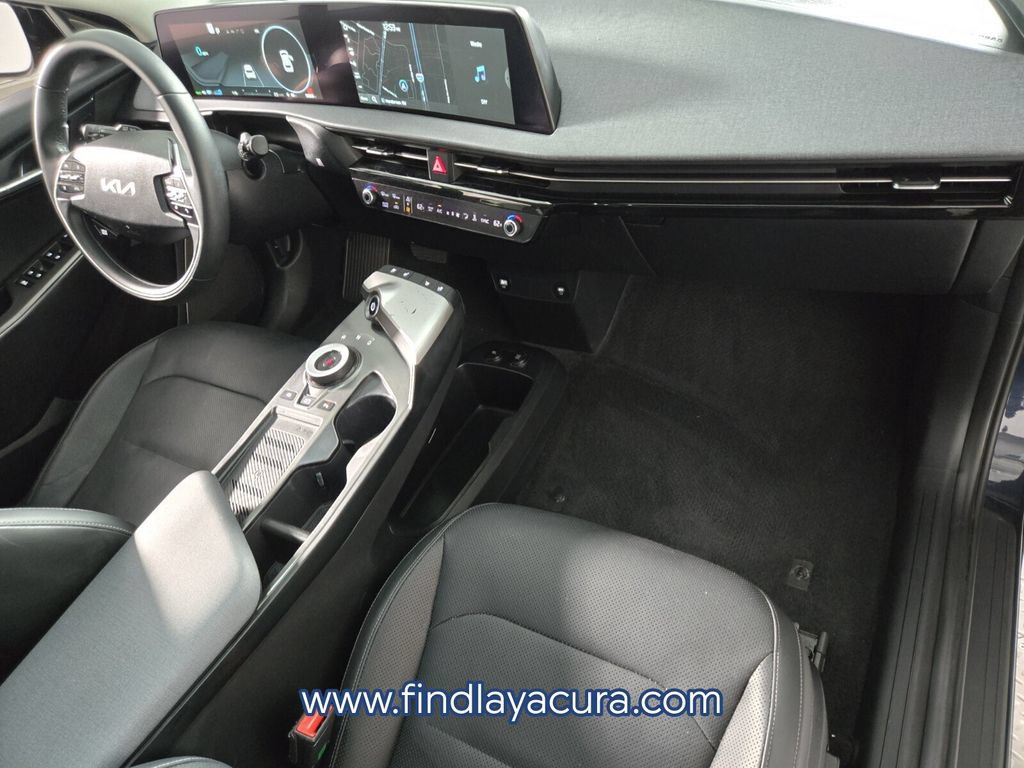 Used 2022 Kia EV6 Wind RWD image 19
