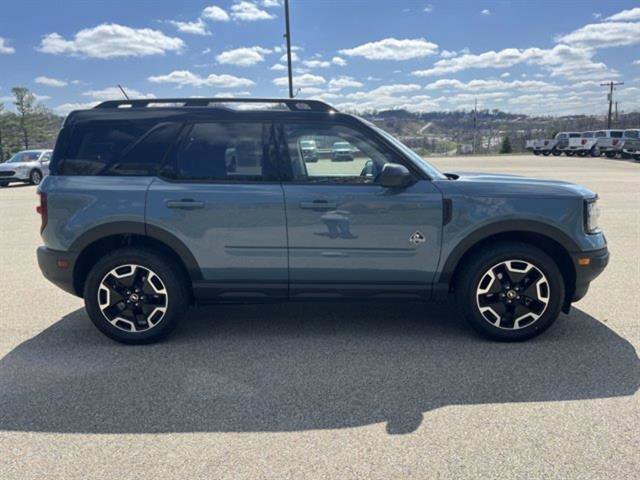 Used 2022 Ford Bronco Sport Outer Banks w/ Tech Package image 5