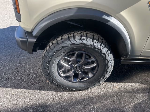 New 2025 Ford Bronco Badlands image 10