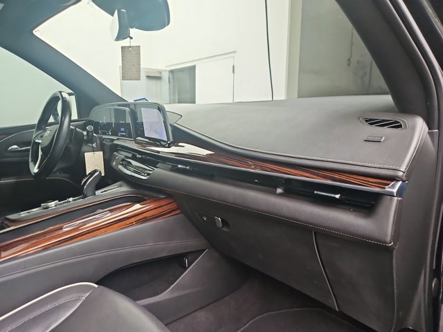 Used 2022 Cadillac Escalade Premium Luxury RWD image 21