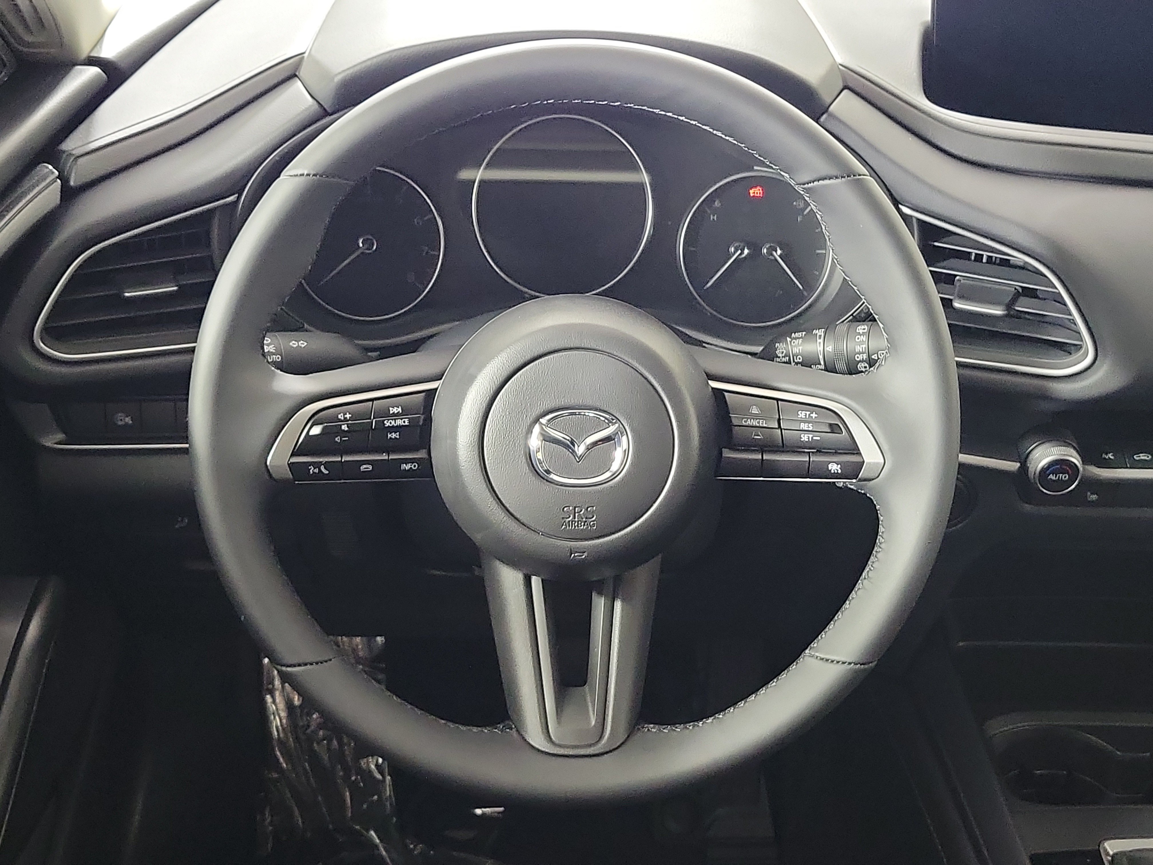 New 2026 MAZDA CX-30 AWD 2.5 S w/ Select Sport Pkg image 14