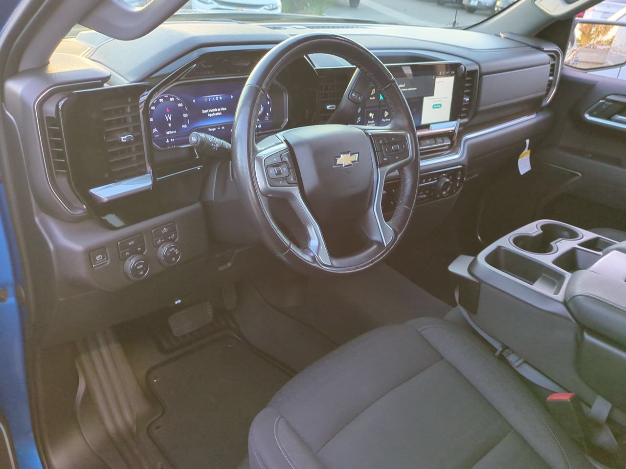 Used 2022 Chevrolet Silverado 1500 LT w/ Protection Package AWD/4WD image 10
