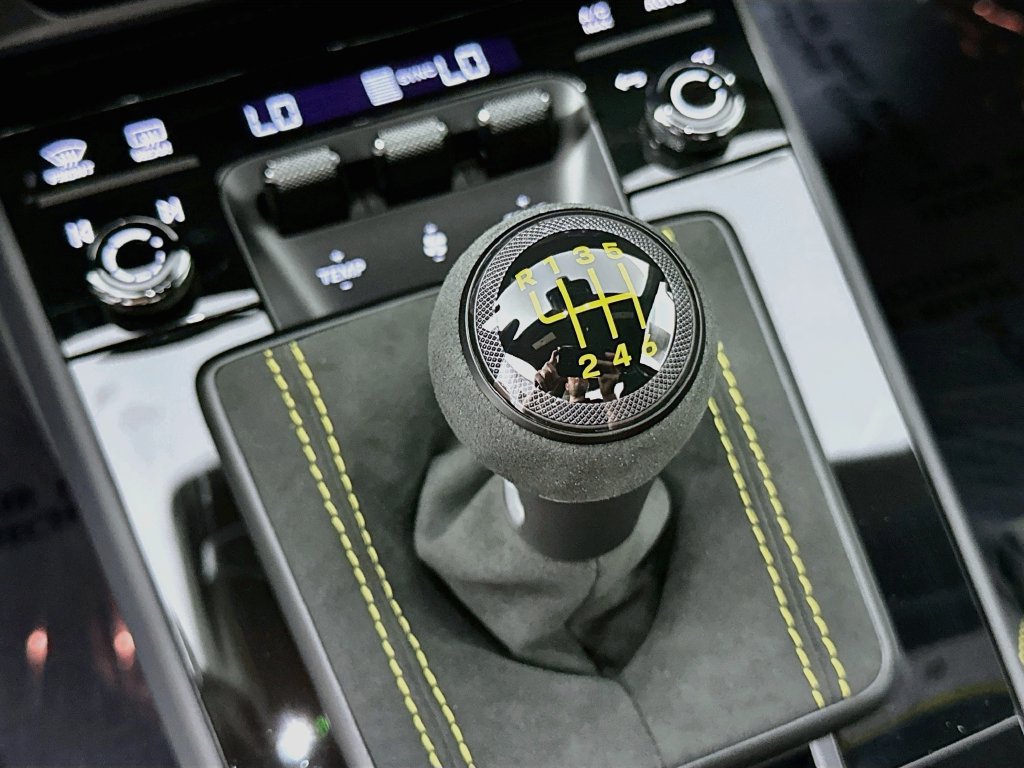 New 2026 Porsche 911 GT3 RWD image 17