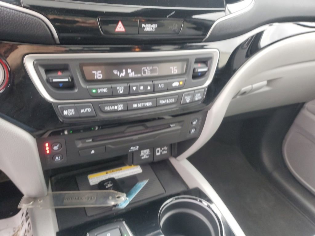 Used 2022 Honda Pilot Elite image 20