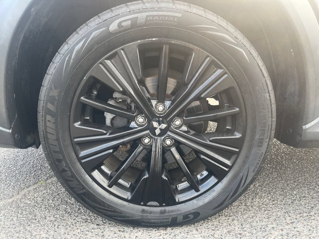Used 2019 Mitsubishi Eclipse Cross LE AWD/4WD image 9
