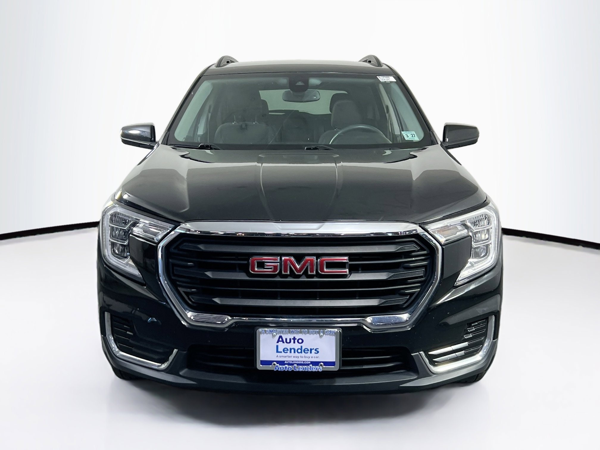 Used 2022 GMC Terrain SLE w/ Driver Convenience Package AWD/4WD image 2