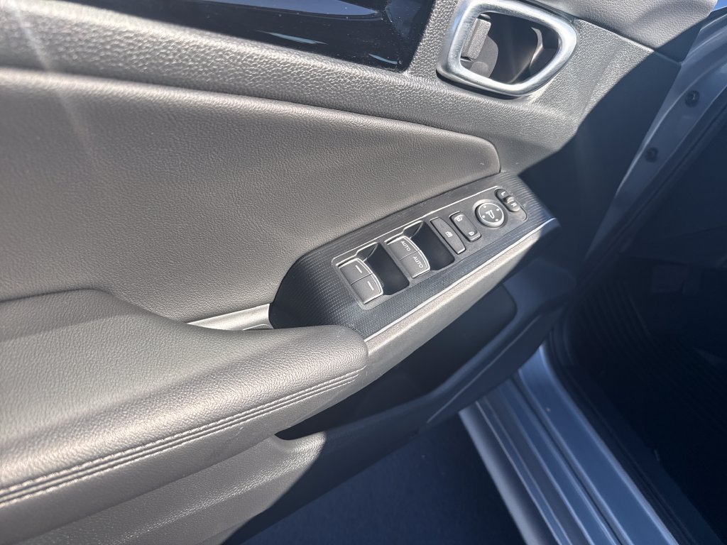 Certified 2024 Honda Civic Touring image 9