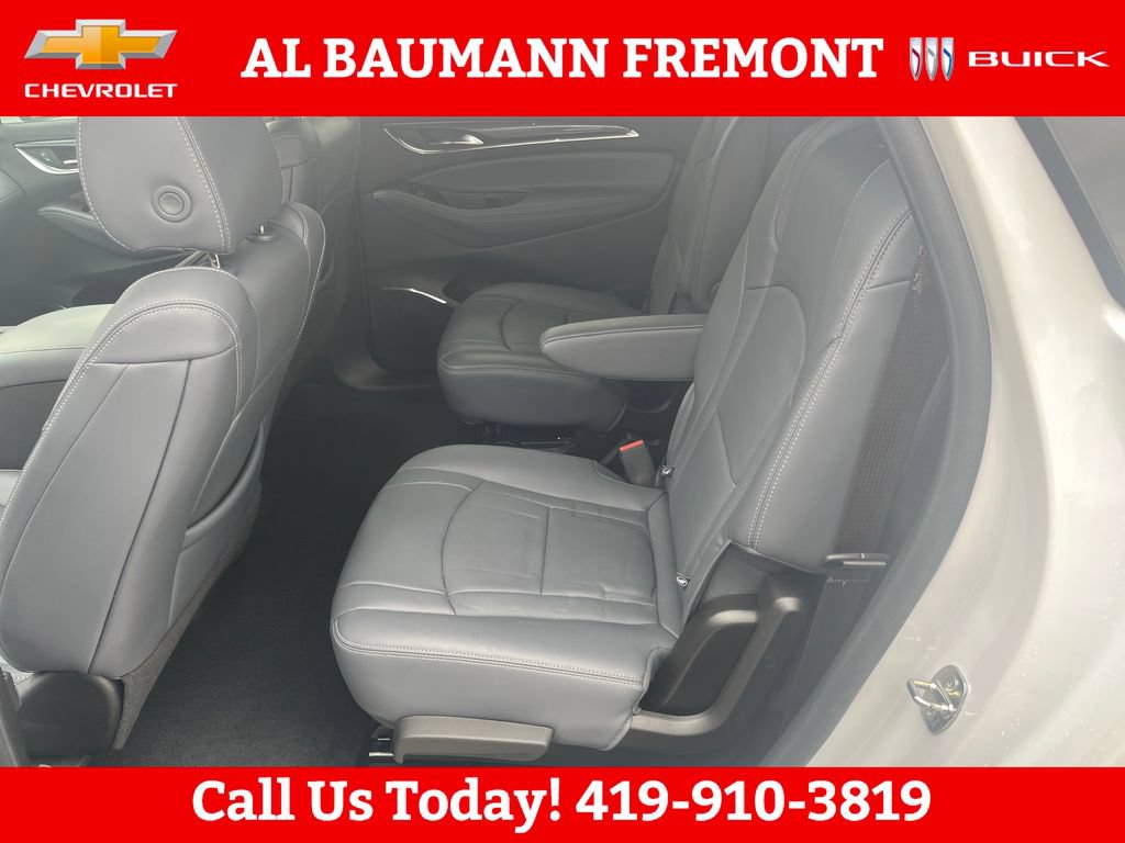 Used 2024 Buick Enclave Essence w/ Sport Touring Edition FWD image 25