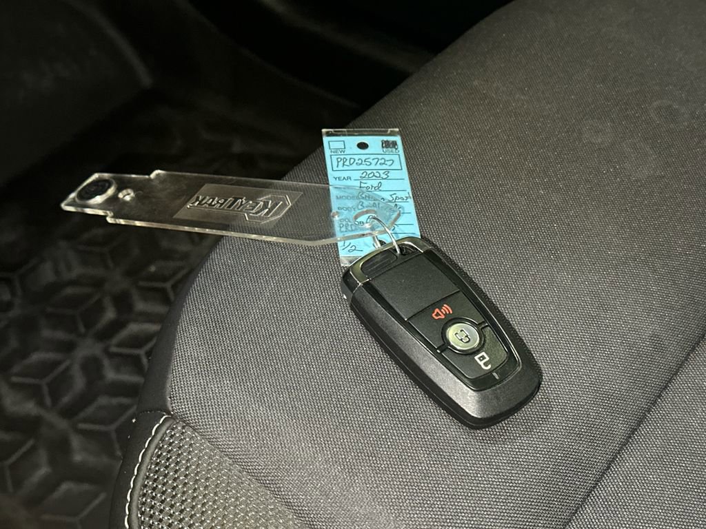 Used 2023 Ford Bronco Sport Badlands image 30